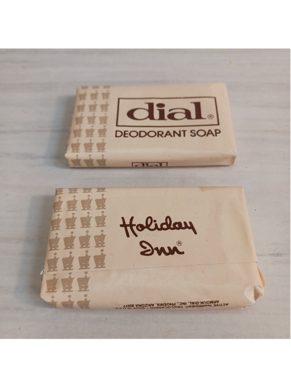 Lot Of 2 Vintage Dial Deodorant Soap Holiday Inn Travel Size Souvenir Original